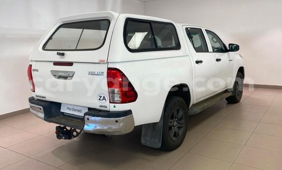 Buy Used Toyota Hilux White Car in Grootfontein in Namibia Buy Used Toyota Hilux White Car in Grootfontein in Namibia