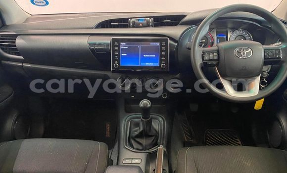 Buy Used Toyota Hilux White Car in Grootfontein in Namibia Buy Used Toyota Hilux White Car in Grootfontein in Namibia