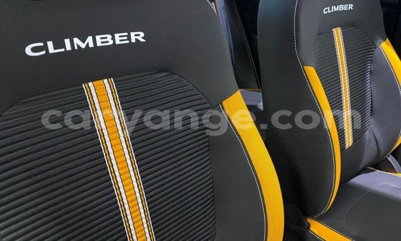 Acheter Occasion Voiture Renault KWID Blanc à Karasburg, Karas Acheter Occasion Voiture Renault KWID Blanc à Karasburg, Karas