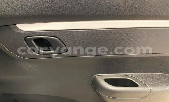 Acheter Occasion Voiture Renault KWID Blanc à Karasburg, Karas Acheter Occasion Voiture Renault KWID Blanc à Karasburg, Karas