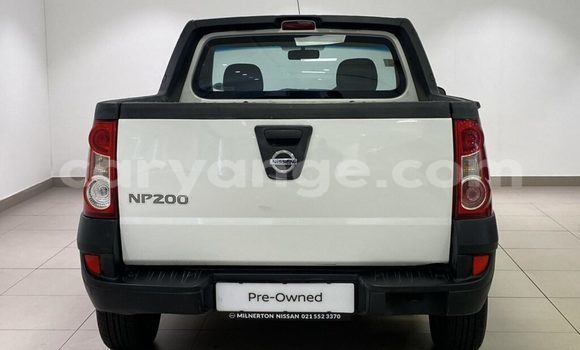 Acheter Occasion Voiture Nissan Pickup Blanc à Arandis, Kunene Acheter Occasion Voiture Nissan Pickup Blanc à Arandis, Kunene