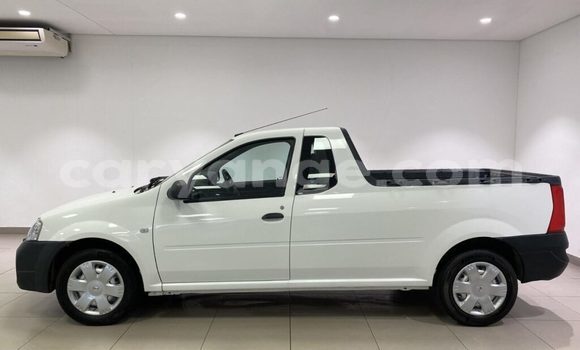 Acheter Occasion Voiture Nissan Pickup Blanc à Arandis, Kunene Acheter Occasion Voiture Nissan Pickup Blanc à Arandis, Kunene