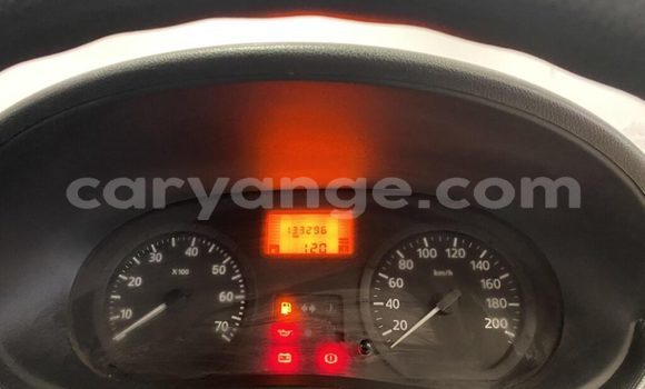 Acheter Occasion Voiture Nissan Pickup Blanc à Arandis, Kunene Acheter Occasion Voiture Nissan Pickup Blanc à Arandis, Kunene