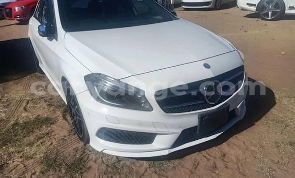 Acheter Occasion Voiture Mercedes-Benz 200 Autre à Windhoek, Namibie Acheter Occasion Voiture Mercedes-Benz 200 Autre à Windhoek, Namibie