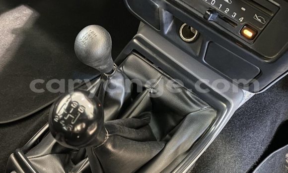 Acheter Occasion Voiture Nissan Hardbody Blanc à Grootfontein, Namibie Acheter Occasion Voiture Nissan Hardbody Blanc à Grootfontein, Namibie