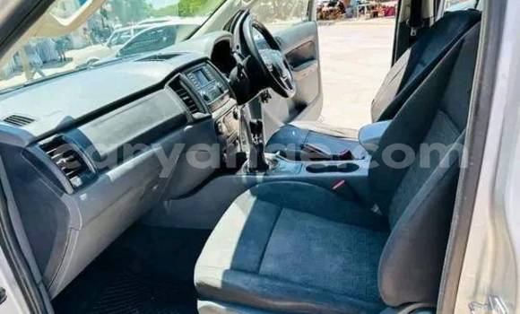 Acheter Occasion Voiture Range Rover Range Rover Autre à Windhoek, Namibie Acheter Occasion Voiture Range Rover Range Rover Autre à Windhoek, Namibie