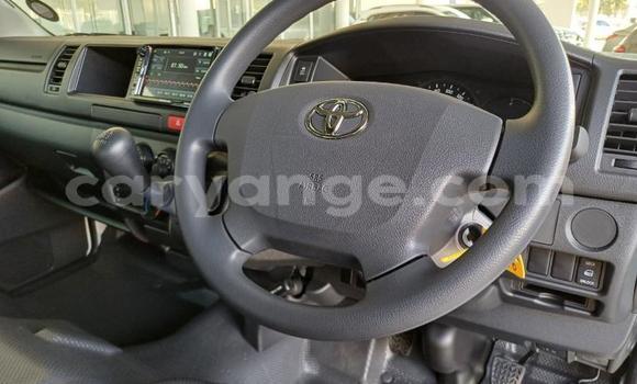 Buy Used Toyota Hi Ace White Car in Windhoek in Namibia Buy Used Toyota Hi Ace White Car in Windhoek in Namibia
