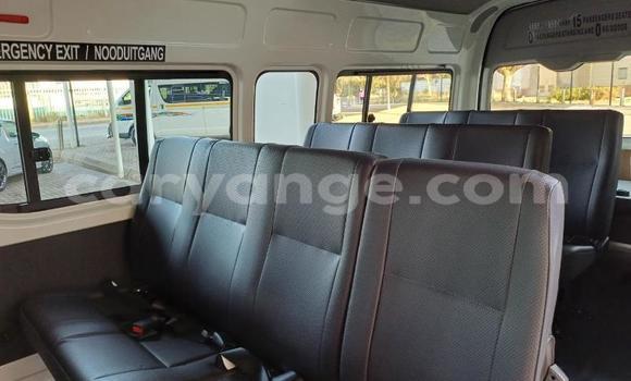Buy Used Toyota Hi Ace White Car in Windhoek in Namibia Buy Used Toyota Hi Ace White Car in Windhoek in Namibia
