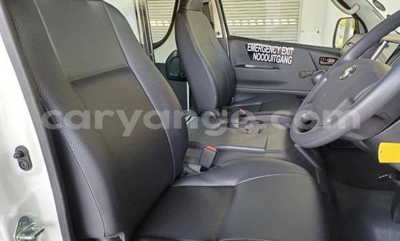 Buy Used Toyota Hi Ace White Car in Windhoek in Namibia Buy Used Toyota Hi Ace White Car in Windhoek in Namibia