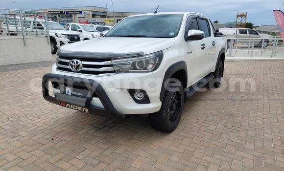 Buy Used Toyota Hilux White Car in Windhoek in Namibia Buy Used Toyota Hilux White Car in Windhoek in Namibia