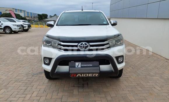 Buy Used Toyota Hilux White Car in Windhoek in Namibia Buy Used Toyota Hilux White Car in Windhoek in Namibia