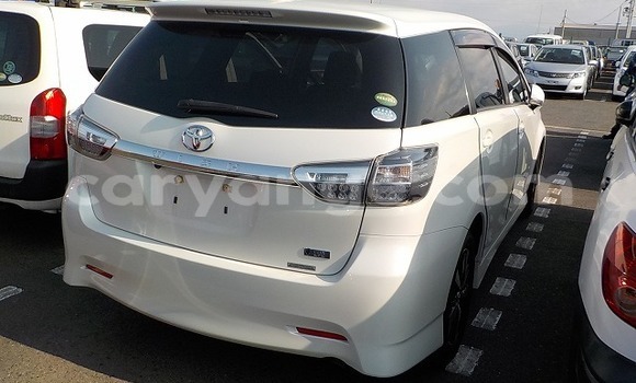 Buy Used Toyota Wish White Car in Windhoek in Namibia Buy Used Toyota Wish White Car in Windhoek in Namibia