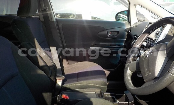 Buy Used Toyota Wish White Car in Windhoek in Namibia Buy Used Toyota Wish White Car in Windhoek in Namibia