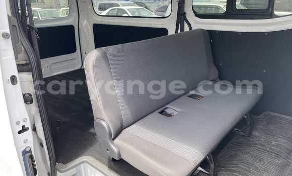 Buy Used Nissan NV350 Caravan White Car in Windhoek in Namibia Buy Used Nissan NV350 Caravan White Car in Windhoek in Namibia