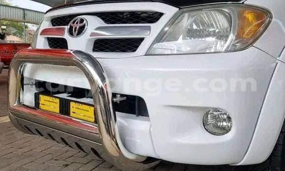 Buy Used Toyota Hilux White Car in Windhoek in Namibia Buy Used Toyota Hilux White Car in Windhoek in Namibia