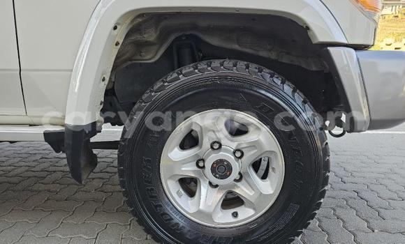 Buy Used Toyota Land Cruiser White Car in Windhoek in Namibia Buy Used Toyota Land Cruiser White Car in Windhoek in Namibia