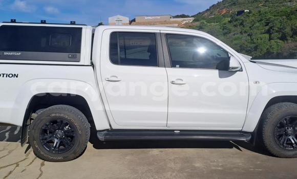 Buy Used Volkswagen Amarok White Car in Windhoek in Namibia Buy Used Volkswagen Amarok White Car in Windhoek in Namibia
