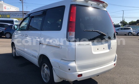Buy Used Toyota Noah White Car in Windhoek in Namibia Buy Used Toyota Noah White Car in Windhoek in Namibia