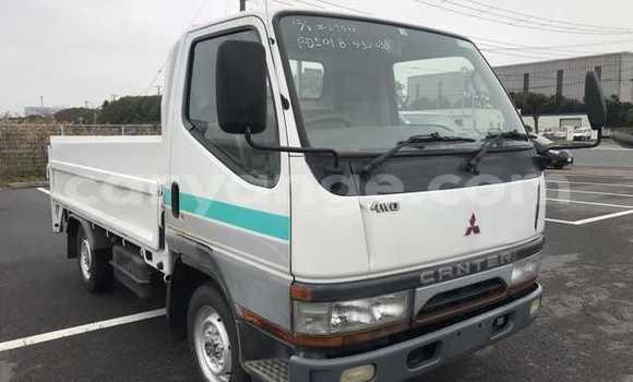 Buy Used Mitsubishi Van White Truck in Windhoek in Namibia Buy Used Mitsubishi Van White Truck in Windhoek in Namibia