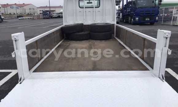 Buy Used Mitsubishi Van White Truck in Windhoek in Namibia Buy Used Mitsubishi Van White Truck in Windhoek in Namibia