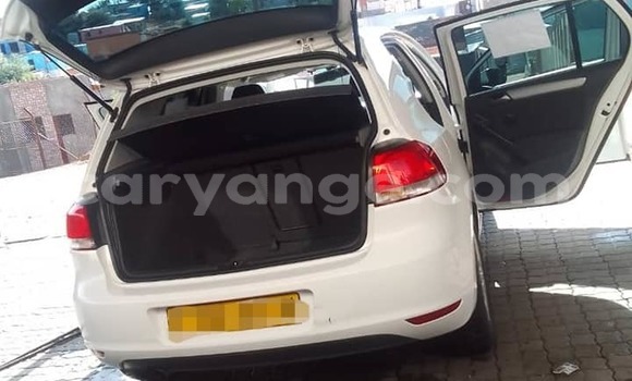 Acheter Occasion Voiture Volkswagen Golf Blanc à Keetmanshoop, Namibie Acheter Occasion Voiture Volkswagen Golf Blanc à Keetmanshoop, Namibie