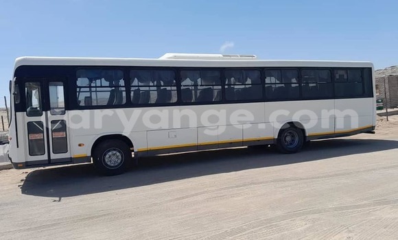 Acheter Occasion Voiture Mercedes-Benz 190–Series Blanc à Bethanien, Karas Acheter Occasion Voiture Mercedes-Benz 190–Series Blanc à Bethanien, Karas