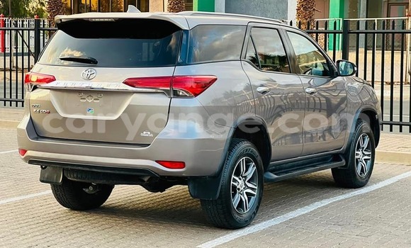 Acheter Occasion Voiture Toyota Fortuner Autre à Henties Bay, Erongo Acheter Occasion Voiture Toyota Fortuner Autre à Henties Bay, Erongo