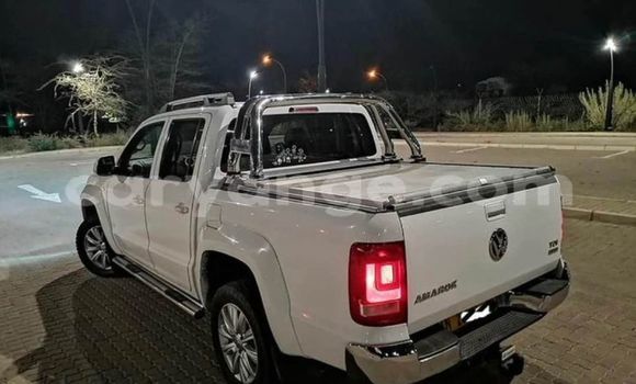 Buy Used Volkswagen Amarok White Car in Gobabis in Omaheke Buy Used Volkswagen Amarok White Car in Gobabis in Omaheke