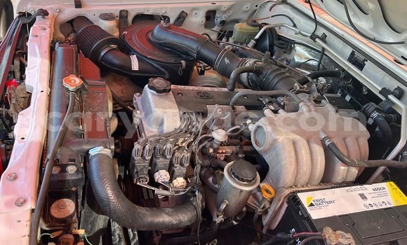 Buy Used Toyota Land Cruiser White Car in Bethanien in Karas Buy Used Toyota Land Cruiser White Car in Bethanien in Karas