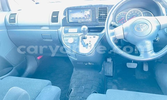 Buy Used Toyota Wish White Car in Grootfontein in Namibia Buy Used Toyota Wish White Car in Grootfontein in Namibia