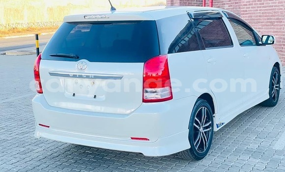 Buy Used Toyota Wish White Car in Grootfontein in Namibia Buy Used Toyota Wish White Car in Grootfontein in Namibia