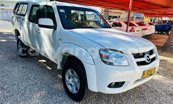 Buy Used Mazda BT-50 White Car in Grootfontein in Namibia