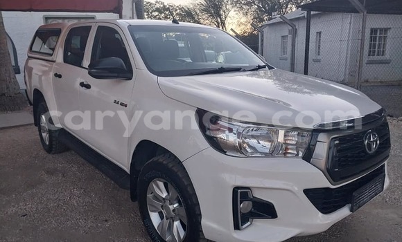 Buy Used Toyota Gaia White Car in Gobabis in Omaheke Buy Used Toyota Gaia White Car in Gobabis in Omaheke