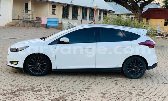 Buy Used Ford Focus White Car in Grootfontein in Namibia Buy Used Ford Focus White Car in Grootfontein in Namibia