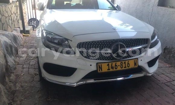 Acheter Occasion Voiture Mercedes-Benz C250 coupe Autre à Windhoek, Namibie Acheter Occasion Voiture Mercedes-Benz C250 coupe Autre à Windhoek, Namibie
