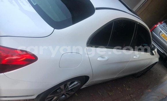 Acheter Occasion Voiture Mercedes-Benz C250 coupe Autre à Windhoek, Namibie Acheter Occasion Voiture Mercedes-Benz C250 coupe Autre à Windhoek, Namibie