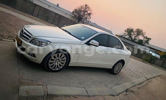 Buy Used Mercedes-Benz 190 Other Car in Windhoek in Namibia