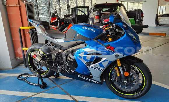 Buy Used Suzuki GSX–R Blue Bike in Windhoek in Namibia Buy Used Suzuki GSX–R Blue Bike in Windhoek in Namibia