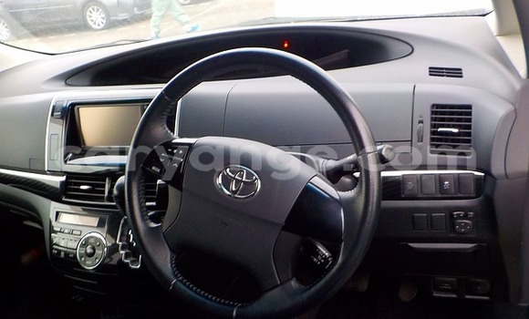Buy Used Toyota Estima White Car in Windhoek in Namibia Buy Used Toyota Estima White Car in Windhoek in Namibia