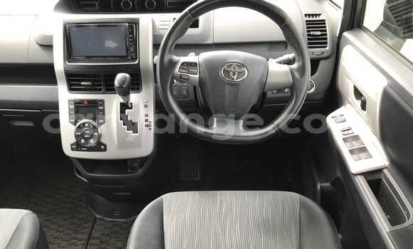 Buy Used Toyota Noah Red Car in Windhoek in Namibia Buy Used Toyota Noah Red Car in Windhoek in Namibia