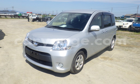 Buy Used Toyota Sienta Silver Car in Windhoek in Namibia Buy Used Toyota Sienta Silver Car in Windhoek in Namibia