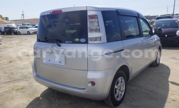 Buy Used Toyota Sienta Silver Car in Windhoek in Namibia Buy Used Toyota Sienta Silver Car in Windhoek in Namibia