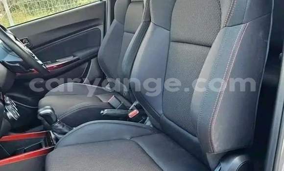 Buy Used Suzuki Swift Silver Car in Gobabis in Omaheke Buy Used Suzuki Swift Silver Car in Gobabis in Omaheke