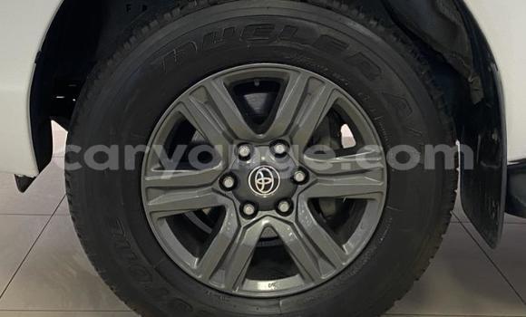 Buy Used Toyota Hilux White Car in Gobabis in Omaheke Buy Used Toyota Hilux White Car in Gobabis in Omaheke