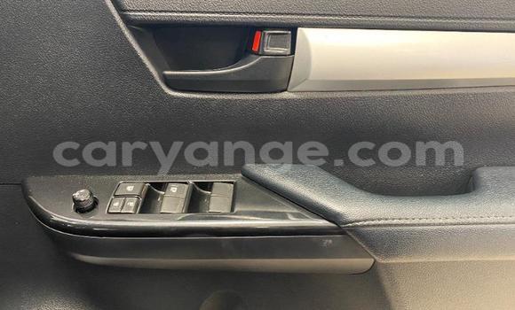 Buy Used Toyota Hilux White Car in Gobabis in Omaheke Buy Used Toyota Hilux White Car in Gobabis in Omaheke