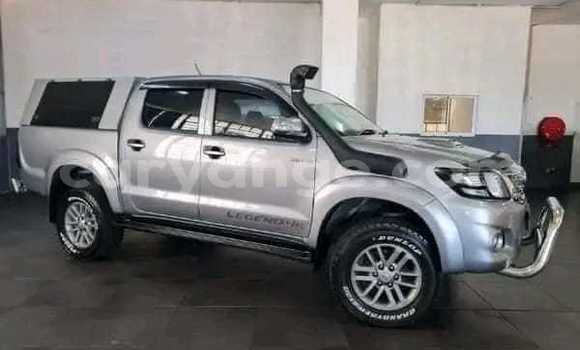 Acheter Occasion Voiture Toyota Hilux Gris à Gobabis, Omaheke Acheter Occasion Voiture Toyota Hilux Gris à Gobabis, Omaheke