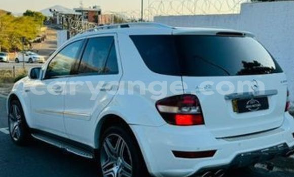 Acheter Occasion Voiture Mercedes-Benz M–Class Autre à Windhoek, Namibie Acheter Occasion Voiture Mercedes-Benz M–Class Autre à Windhoek, Namibie