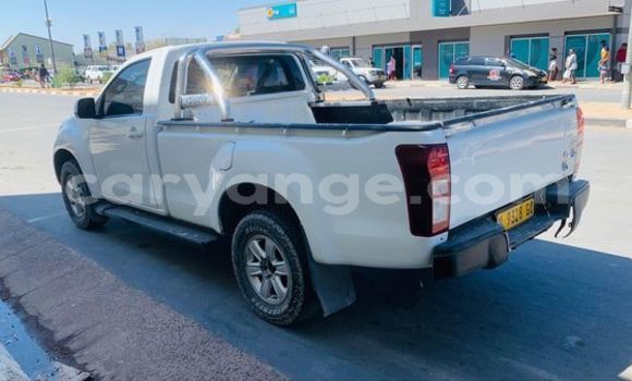 Acheter Occasion Voiture Isuzu KB Autre à Windhoek, Namibie