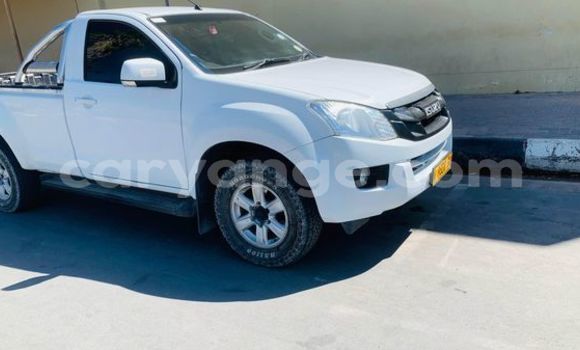Acheter Occasion Voiture Isuzu KB Autre à Windhoek, Namibie Acheter Occasion Voiture Isuzu KB Autre à Windhoek, Namibie