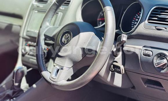 Acheter Occasion Voiture Volkswagen Golf Rouge à Windhoek, Namibie Acheter Occasion Voiture Volkswagen Golf Rouge à Windhoek, Namibie